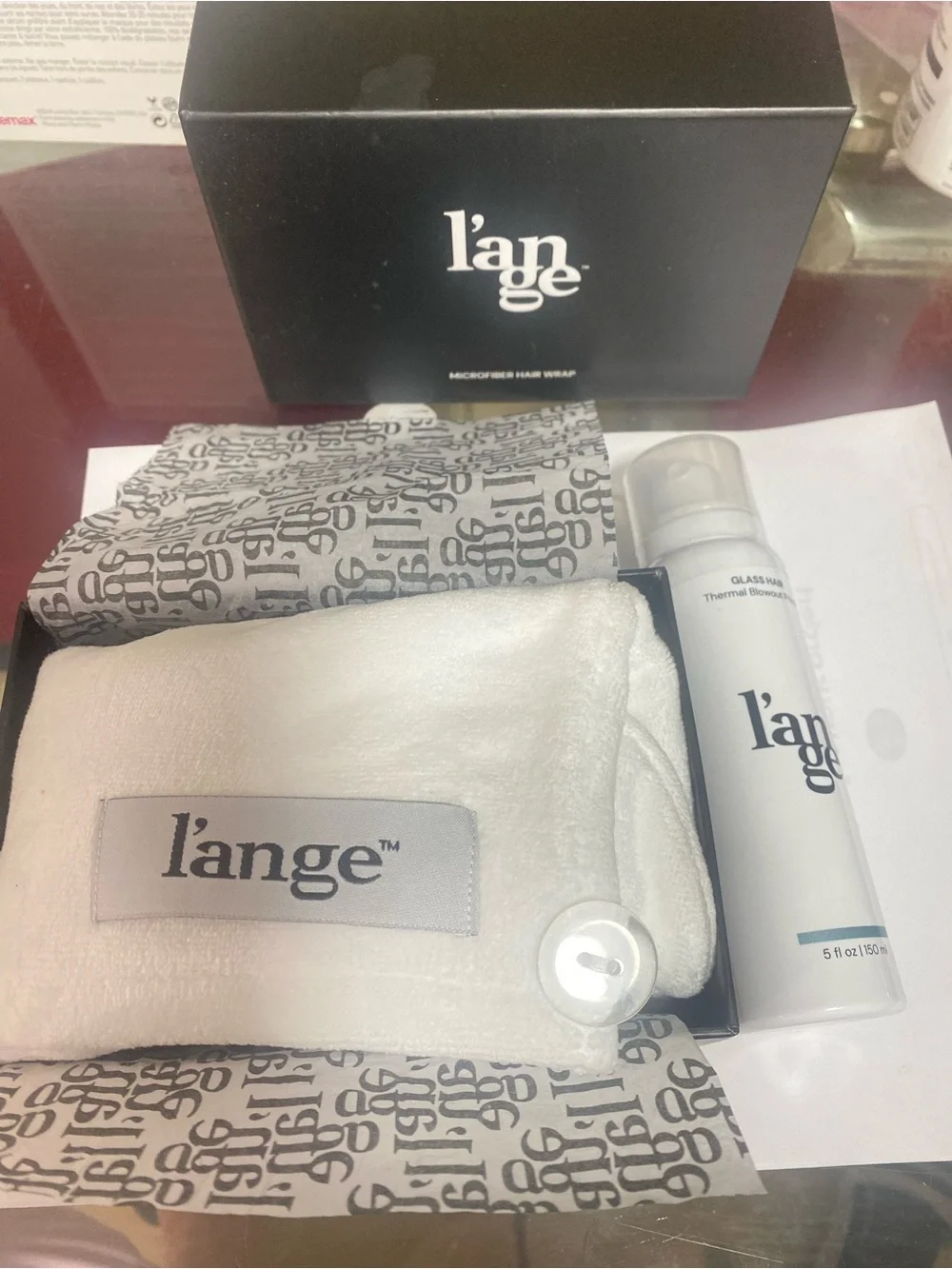 L’ange Set: Glass Hair Thermal Blowout Primer and Microfiber hair wrap.